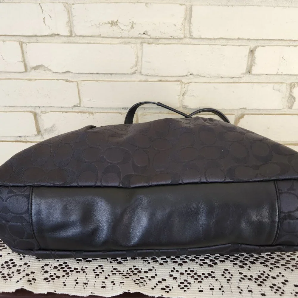 Like New Coach Ashley Black & Gray Handbag Satchal Tote Bag Purse
